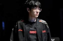 开云平台网站 -包含Scout连续二十场比赛得分超过锐不可当,公牛不断突破!的词条