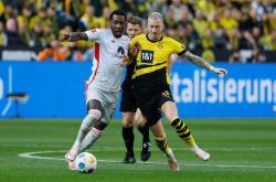 开云在线入口 - 里程碑夜！法兰克福主帅复盘，欧超杯今晚刷纪录，信心回归，纪律约束更严格