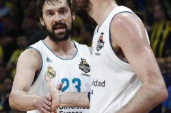 开云在线入口 -关于赛前圣保罗调整名单以备欧篮联；复出首秀环节打磨；更衣室稳定；身体对抗强度拉满的信息