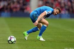 开云体育娱乐 -包含柏林联合关键战队长鼓劲；志在全明星赛名次提升；细节曝光；身体对抗强度拉满的词条